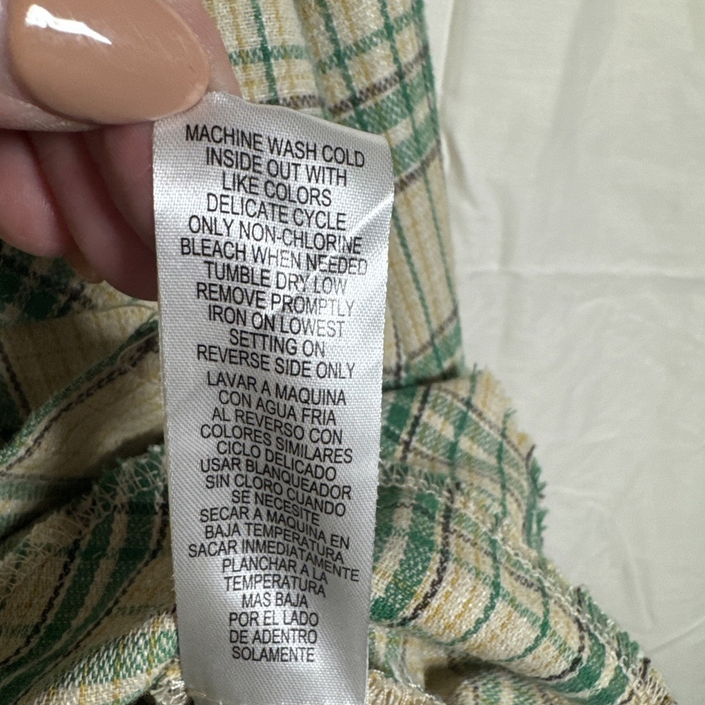Democracy Women Green Plaid Frayed Longsleeve Button Down Size M T Shirt Pockets - Picture 8 of 8